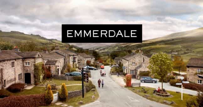 One Emmerdale family are in danger tonight after dramatic car chase One Emmerdale family are in danger tonight after dramatic car chase