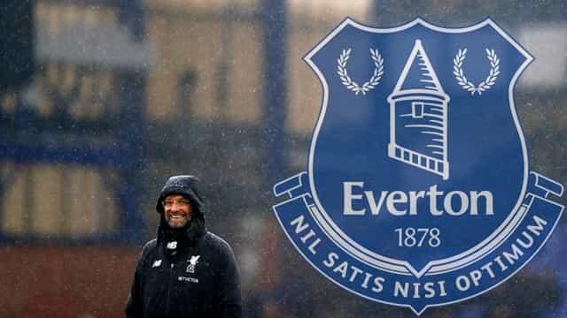 Liverpool supporters troll Everton for ambitious goal Liverpool supporters troll Everton for ambitious goal