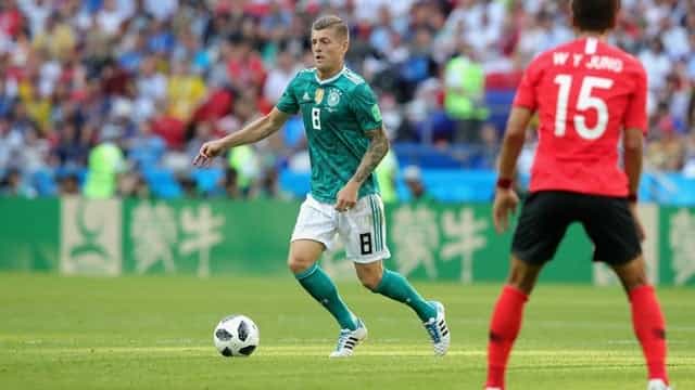 Toni Kroos reportedly didn’t pass to a Germany teammate because “he did not trust him” Toni Kroos reportedly didn’t pass to a Germany teammate because “he did not trust him”