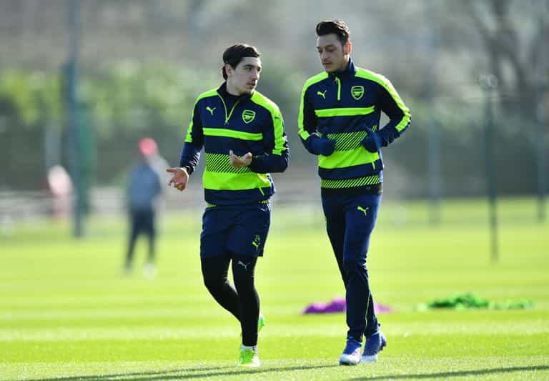 Hector Bellerin defends Mesut Ozil’s decision to quit Germany team over racism