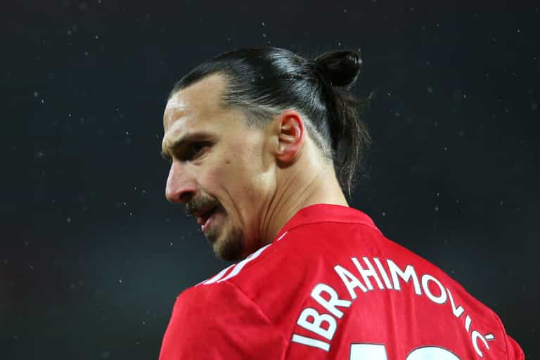 Zlatan Ibrahimovic apologises to Manchester United fans for not signing for club sooner