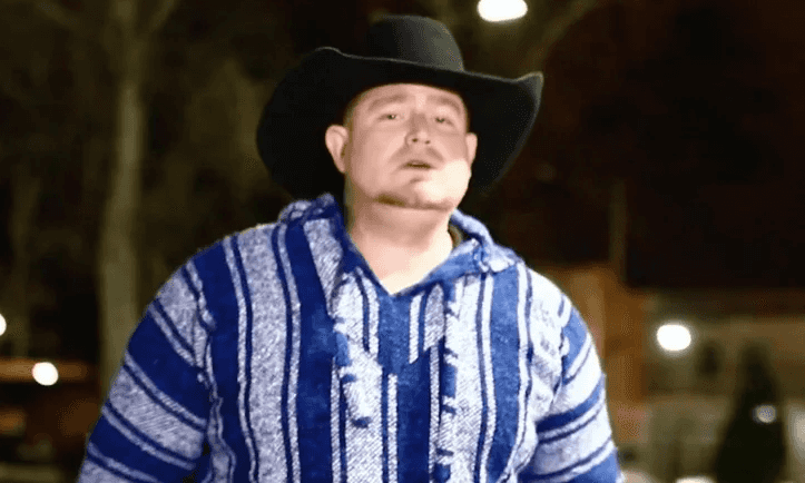 Country musician dies after accidentally shooting himself while filming music video Country musician dies after accidentally shooting himself while filming music video