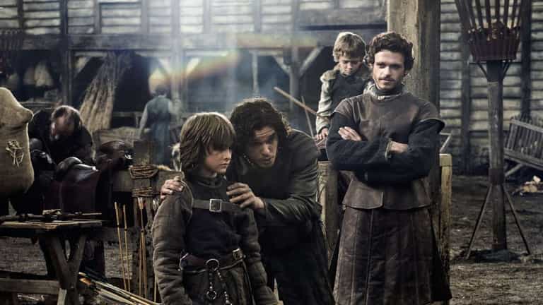 I watched the first and last episodes of Game of Thrones and tried to fill in the gaps