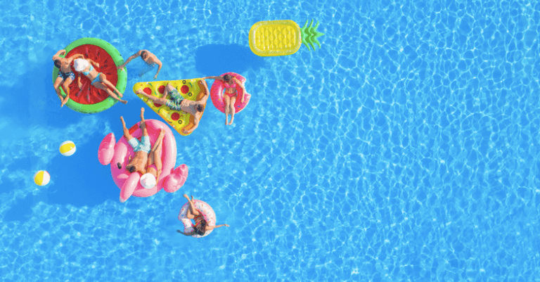 Going on holiday is good for your heart, research confirms
