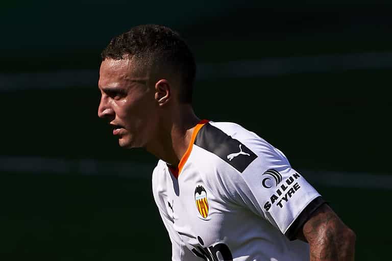 Leeds United closing in on signing of Valencia forward Rodrigo
