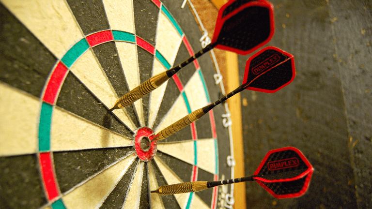 James Wade lands first nine-darter at Ally Pally in five years James Wade lands first nine-darter at Ally Pally in five years