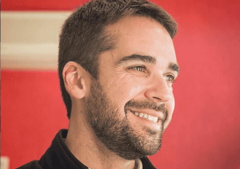 Brazilian presidential hopeful Eduardo Leite comes out as gay during historic TV interview