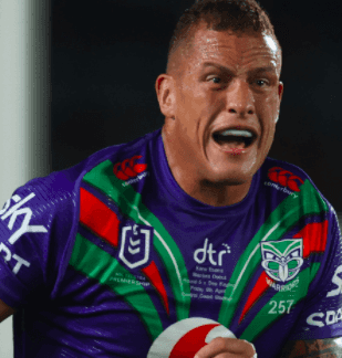 Rugby league star Kane Evans fined $4,000ASD after TV cameras pick up obscene motivational message