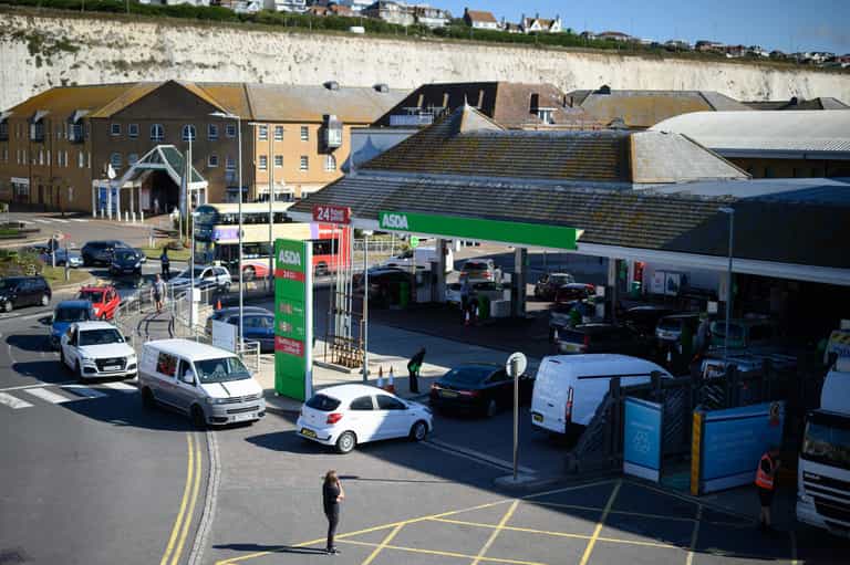 Foreign workers to be let into UK to help solve petrol crisis