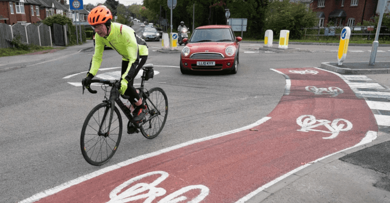 Council mocked after creating 10ft long cycle lane that takes two seconds to ride Council mocked after creating 10ft long cycle lane that takes two seconds to ride
