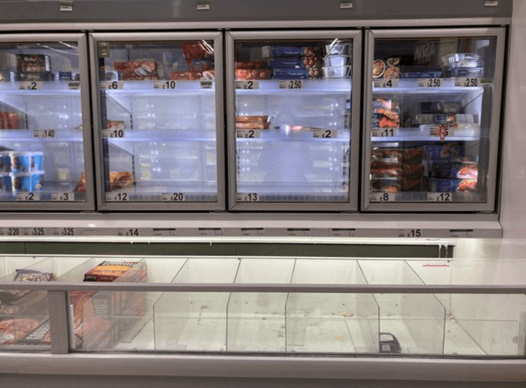 Asda sells out of frozen turkeys as Brits stockpile for Christmas Asda sells out of frozen turkeys as Brits stockpile for Christmas