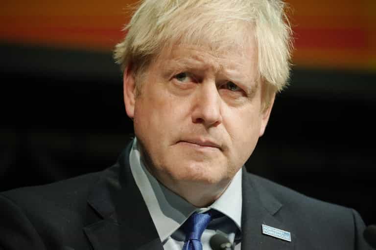Boris Johnson loses polling lead amid accusations of “sleaze” and “corruption” Boris Johnson loses polling lead amid accusations of “sleaze” and “corruption”