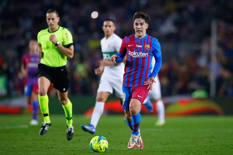 Spanish journalist explains bizarre reason Gavi plays with laces undone
