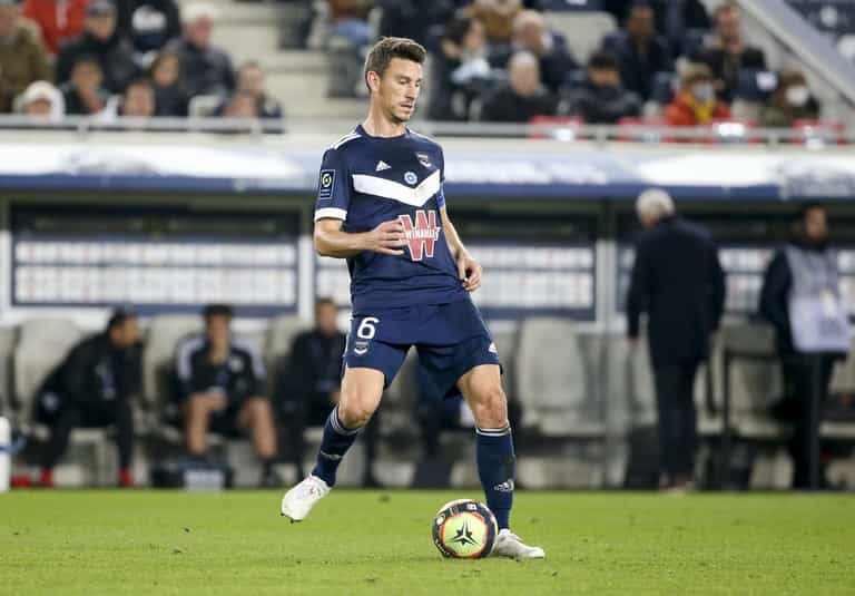 Ex-Arsenal defender Laurent Koscielny banished from Bordeaux squad indefinitely Ex-Arsenal defender Laurent Koscielny banished from Bordeaux squad indefinitely
