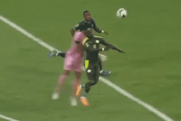 Outrage after Sadio Mané allowed to play on for 10 minutes after being knocked out