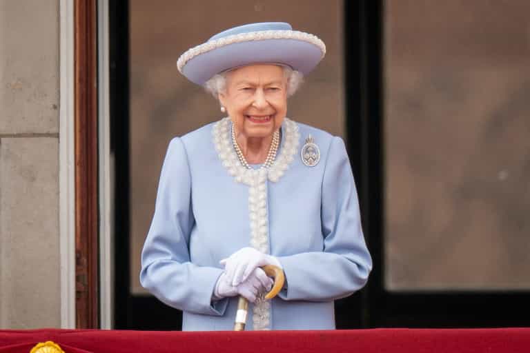 Platinum Jubilee: Queen pulls out of St Paul’s Cathedral service with ‘great reluctance’