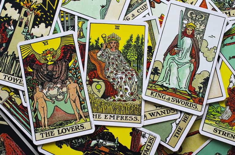 People who believe in astrology are less intelligent and more narcissistic, study finds