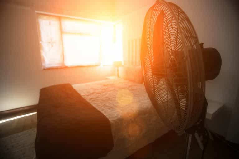 Aussie living in London delivers helpful advice on how Brits can beat the heat
