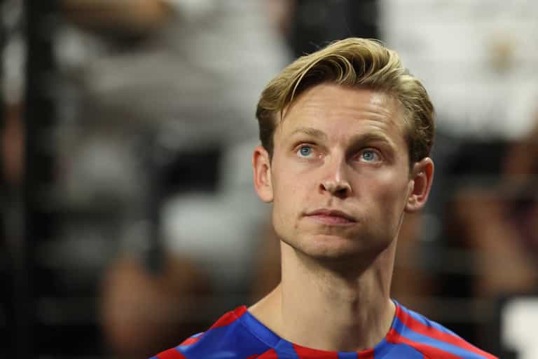 Man United willing to make Frenkie de Jong their highest earner