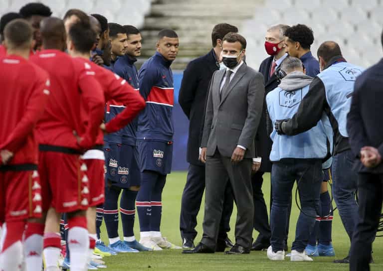 Kylian Mbappé reveals role Emmanuel Macron played in keeping him at PSG