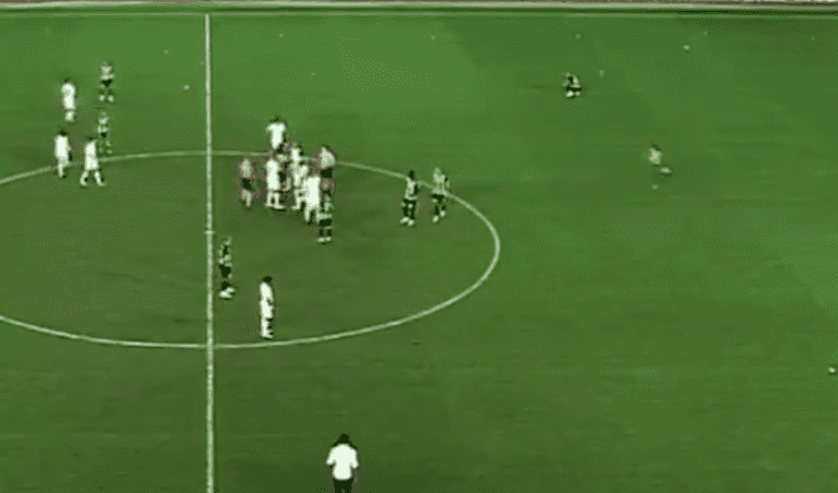 Furious Beşiktaş fan storms the pitch and drop kicks player