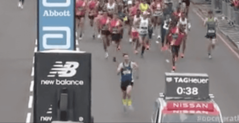 London marathon runner legs it at start to outpace professional athletes