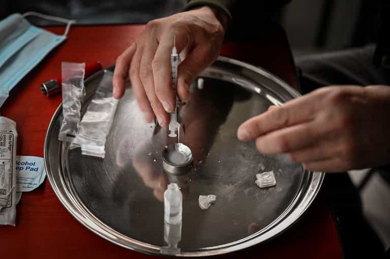 World’s first cocaine bar switches location every month so it can stay open