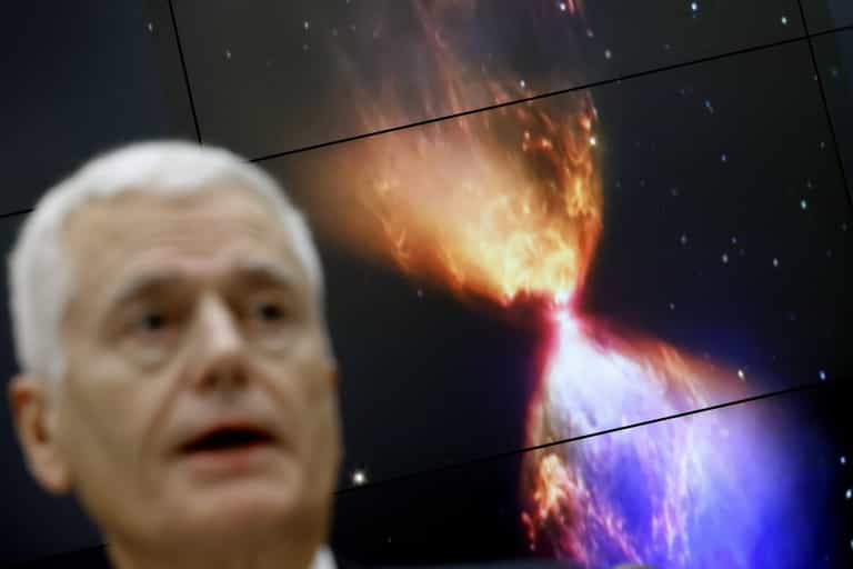 Part of the sun’s surface has just broken off – and scientists don’t know why