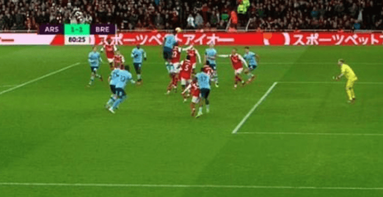 Howard Webb calls emergency meeting with Premier League officials