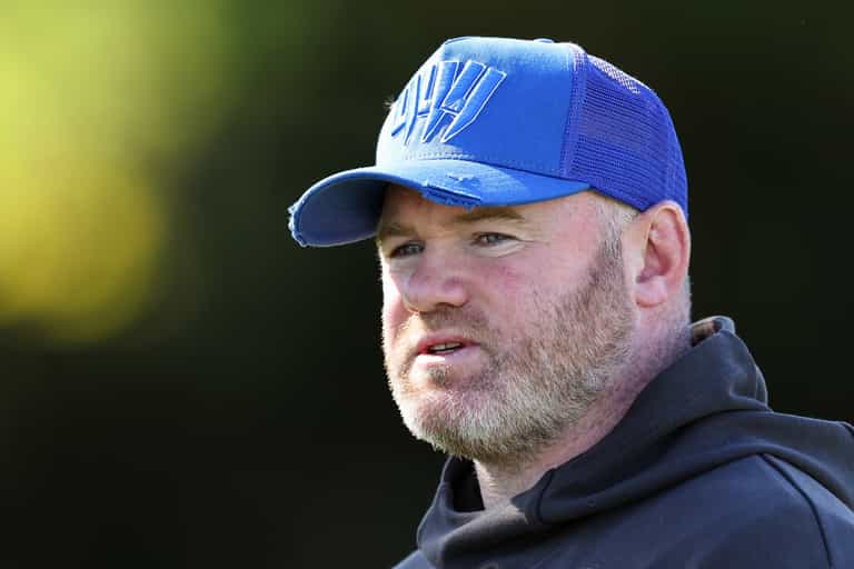 Eddie Hearn reveals Wayne Rooney drunk texts him asking for fights