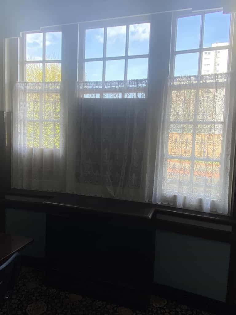 Brick thrown through window of pub at centre of golli*** doll controversy