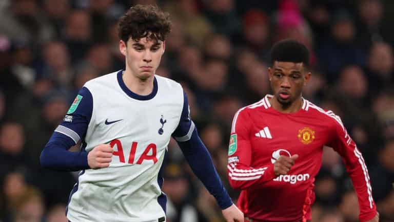 The Premier League: Follow the action live as Spurs host Man United The Premier League: Follow the action live as Spurs host Man United