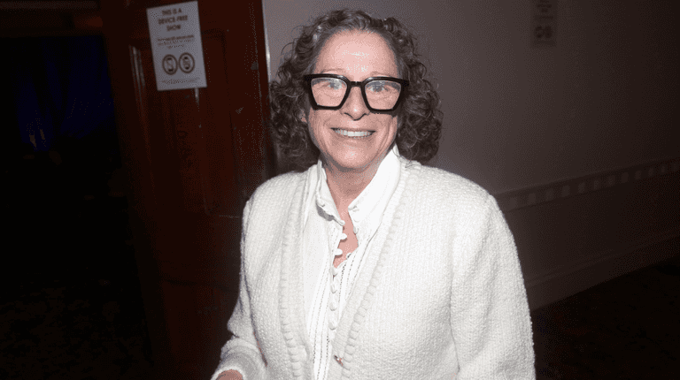 Disney heiress thinks every billionaire who can’t live on $999 million is ‘kind of a sociopath’ Disney heiress thinks every billionaire who can’t live on $999 million is ‘kind of a sociopath’