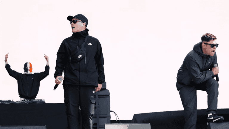 Kneecap’s Glastonbury set to be shown on BBC amidst calls for ban Kneecap’s Glastonbury set to be shown on BBC amidst calls for ban