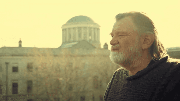 Brendan Gleeson’s documentary about legendary pub is airing on TV tonight