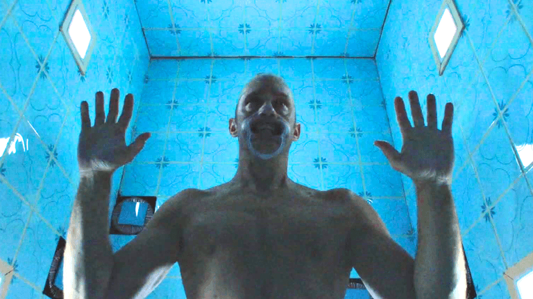 Netflix is about to remove a very dark sci-fi thriller movie