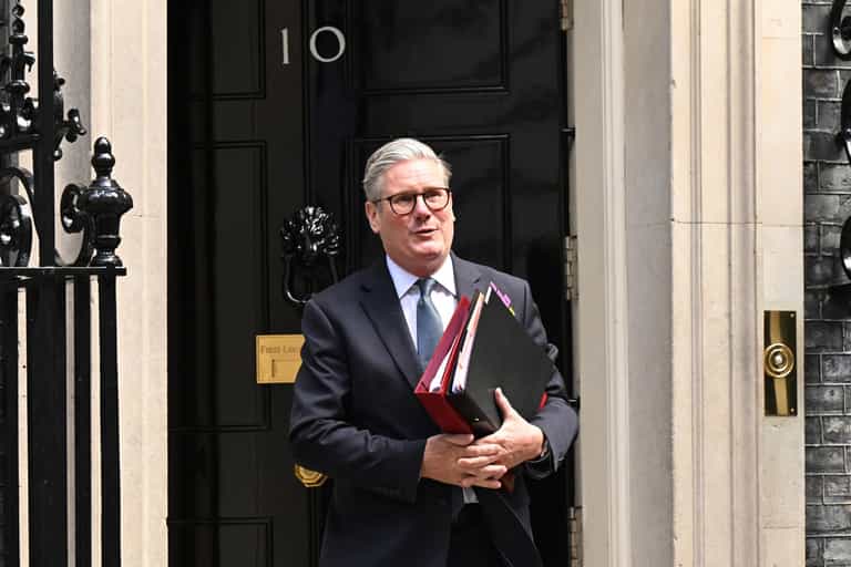 Petition to call an immediate general election passes 100,000 signatures