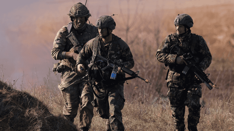 One in four teenagers say they would enlist if the UK went to war