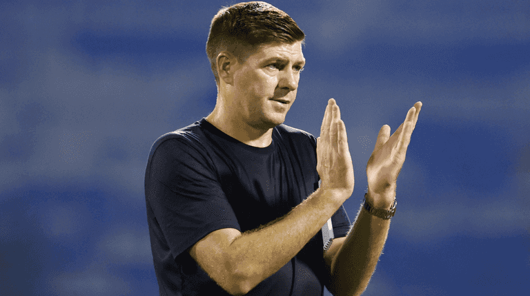 Steven Gerrard ‘set to hold talks’ over his long-awaited managerial return