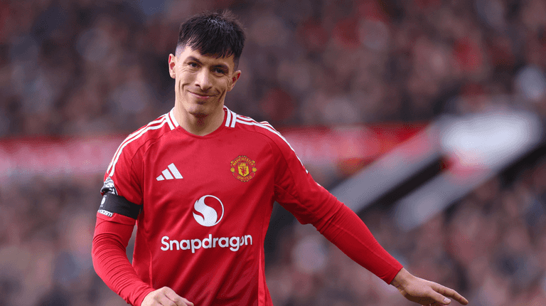 Lisandro Martinez’s expected return date for Man United finally revealed after lengthy lay-off