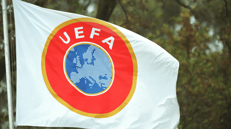 Major European football league suspends over 1,000 players