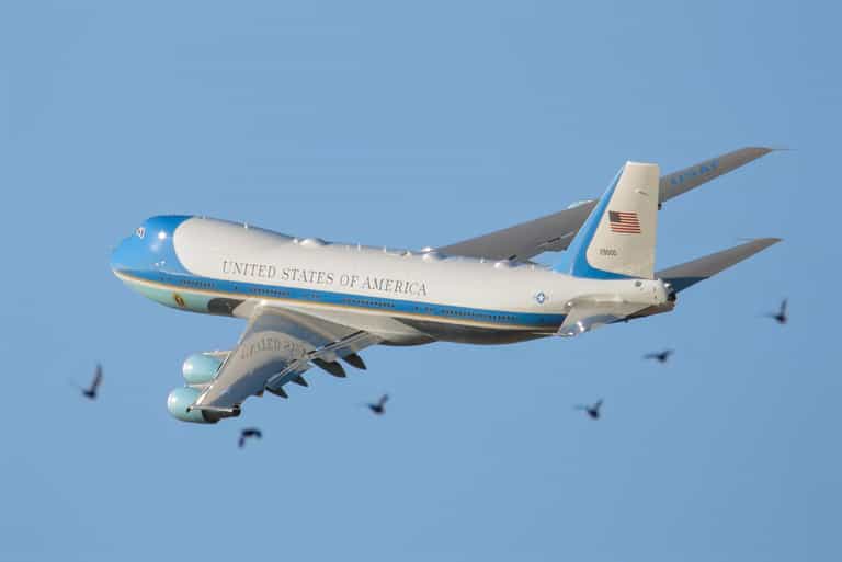 Air Force One makes emergency U-turn with Donald Trump on board