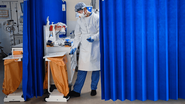 Everything we know about ‘deadly’ Nipah virus as UK health agency issues travel warning