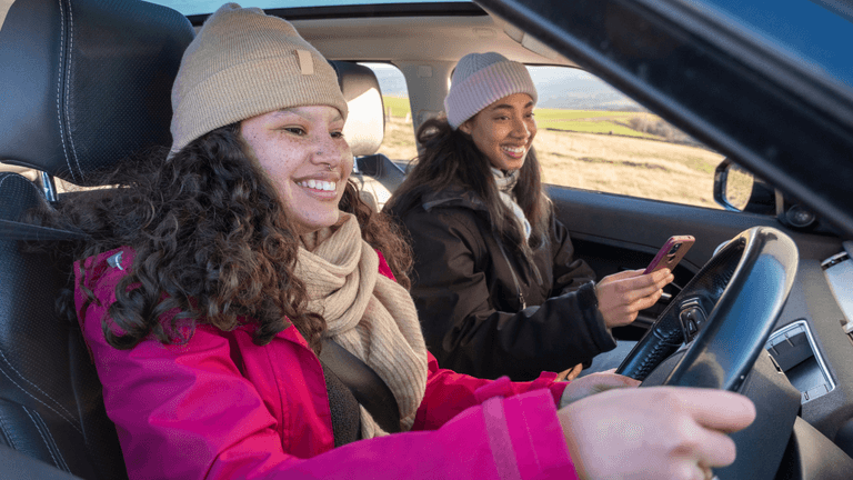 People who pass their driving test before turning 21 earn £10k more per year, research shows