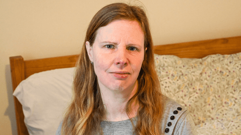 Mum left homeless after handing over £250k to ‘Hollywood stars’