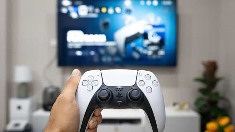 Best-selling ‘masterpiece’ PS5 game drops below £20 in limited time deal