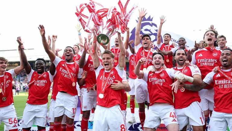 What time is the Arsenal trophy parade? Full route and details explained