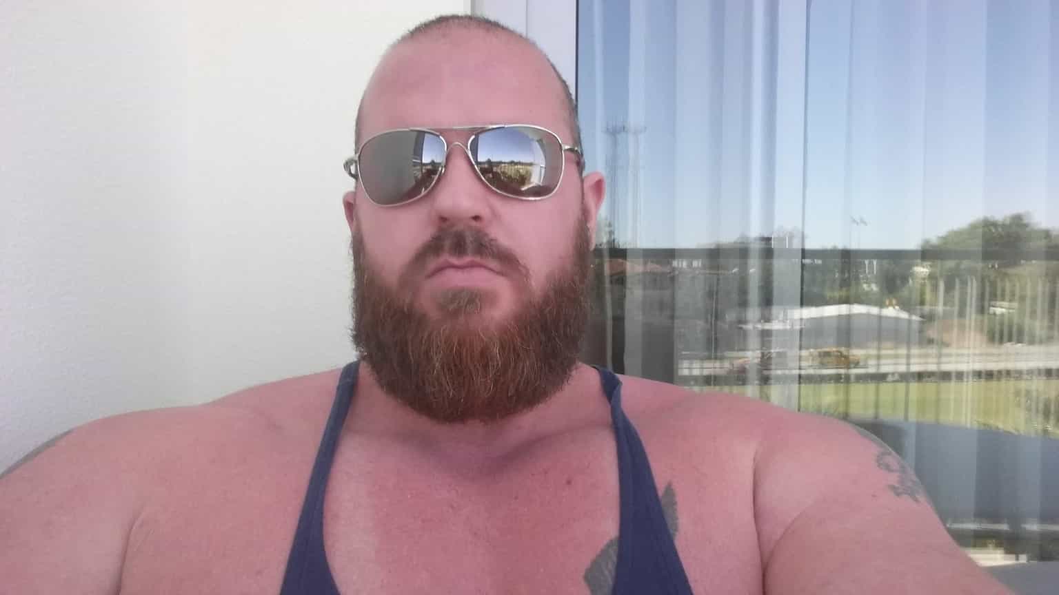 Dad and UK champion dies in tragic holiday accident in Spain, aged 45