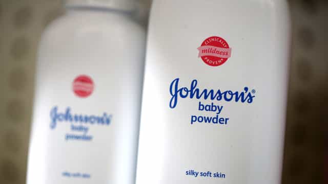 Johnson & Johnson offers $5.5bn to settle baby powder cancer lawsuits