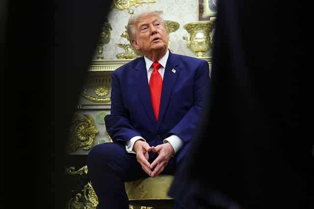 Trump cancels Iran strikes, hinting at surprise Hormuz deal